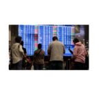 Tracking US flight delays and cancellations in charts