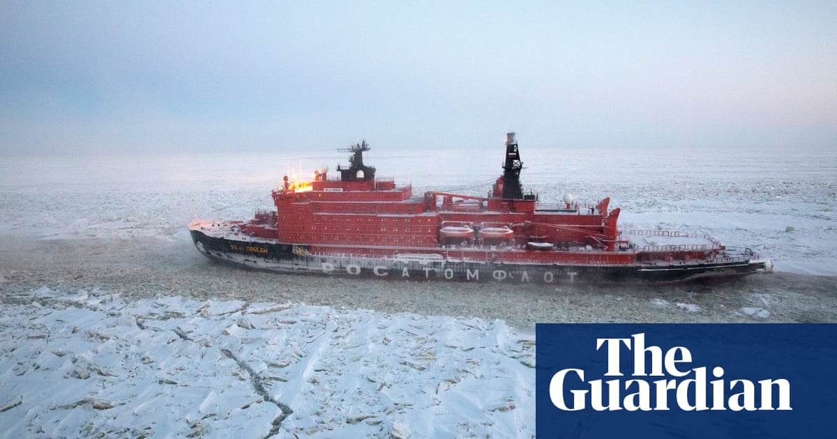Trump orders fleet of icebreakers and new bases in push for polar resources - Socializare